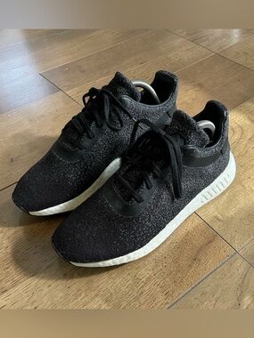 Adidas x Wings + Horns NMD R2 Primeknit Core Black Shoes CP9550 Mens 8